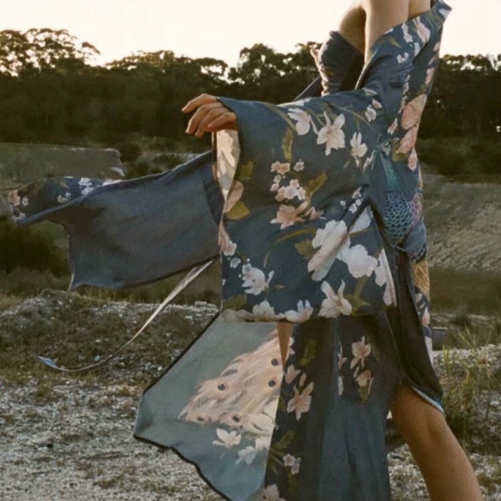 KIMONO ROBE - Picture 7 of 14